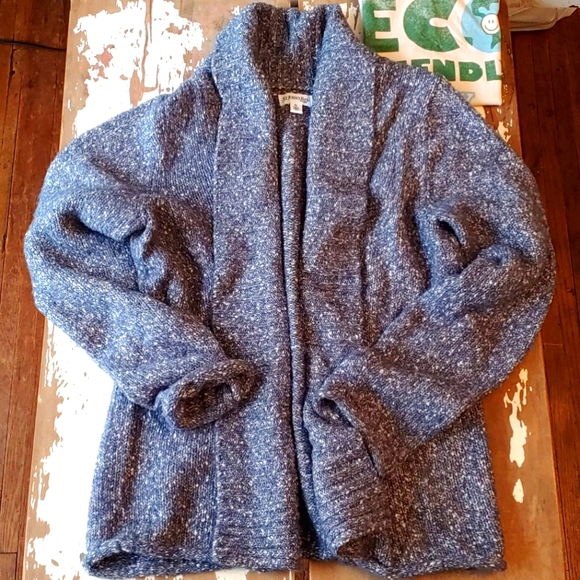 Ultra Fuzzy Wrap Up Saturday Anything Cardigan - Picture 7 of 16